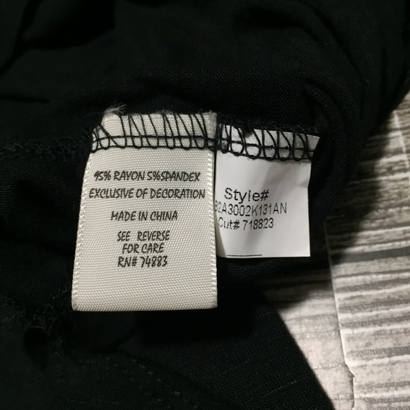 Adiva Floral Embroidered T Shirt Women’s S Black Rayon Spandex Lightweight - Picture 8 of 8